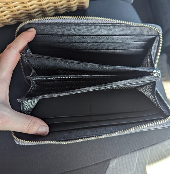 Rebecca Minkoff Zip Quilted Leather Wallet - Picture 2 of 4